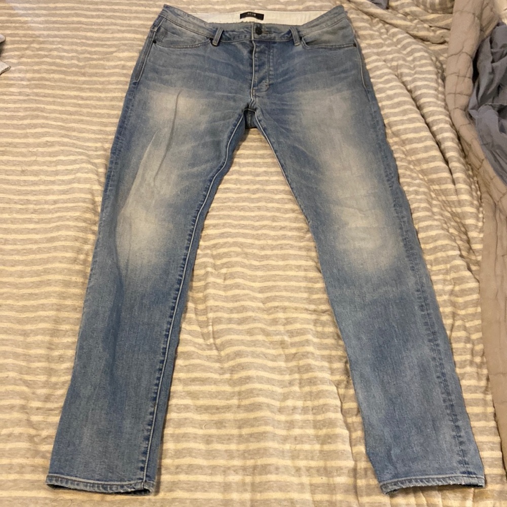 Neuw Denim Lou Slim Jeans. Size 33/32